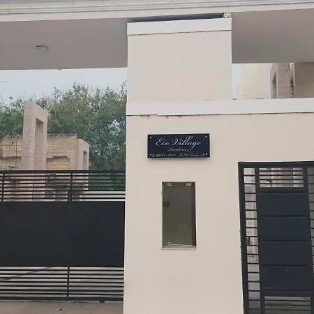 Sobrado 6 Amplo E Confortavel Em Condominio Corumbá Buitenkant foto