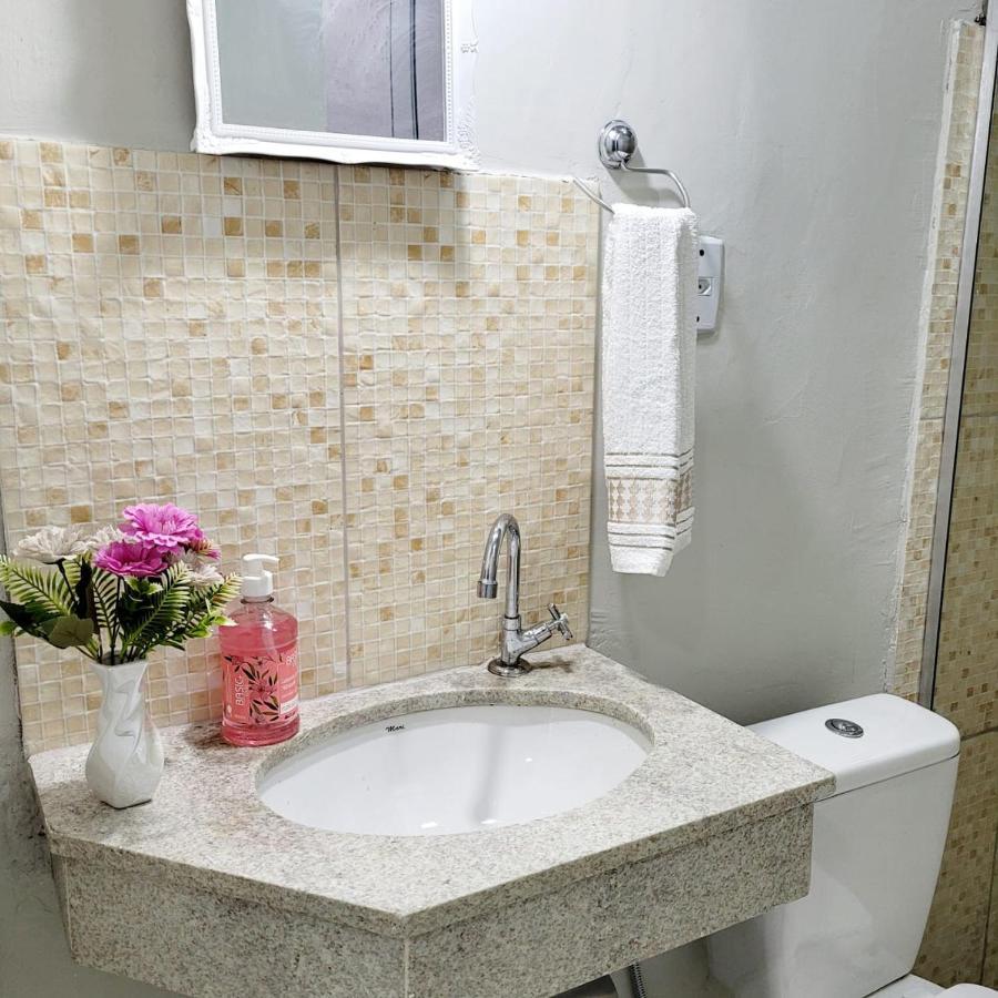 Sobrado 6 Amplo E Confortavel Em Condominio Corumbá Buitenkant foto